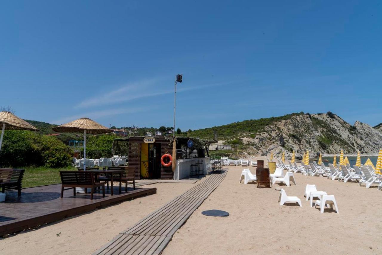 Karacakoy Mad Sea Beach Hotel מראה חיצוני תמונה
