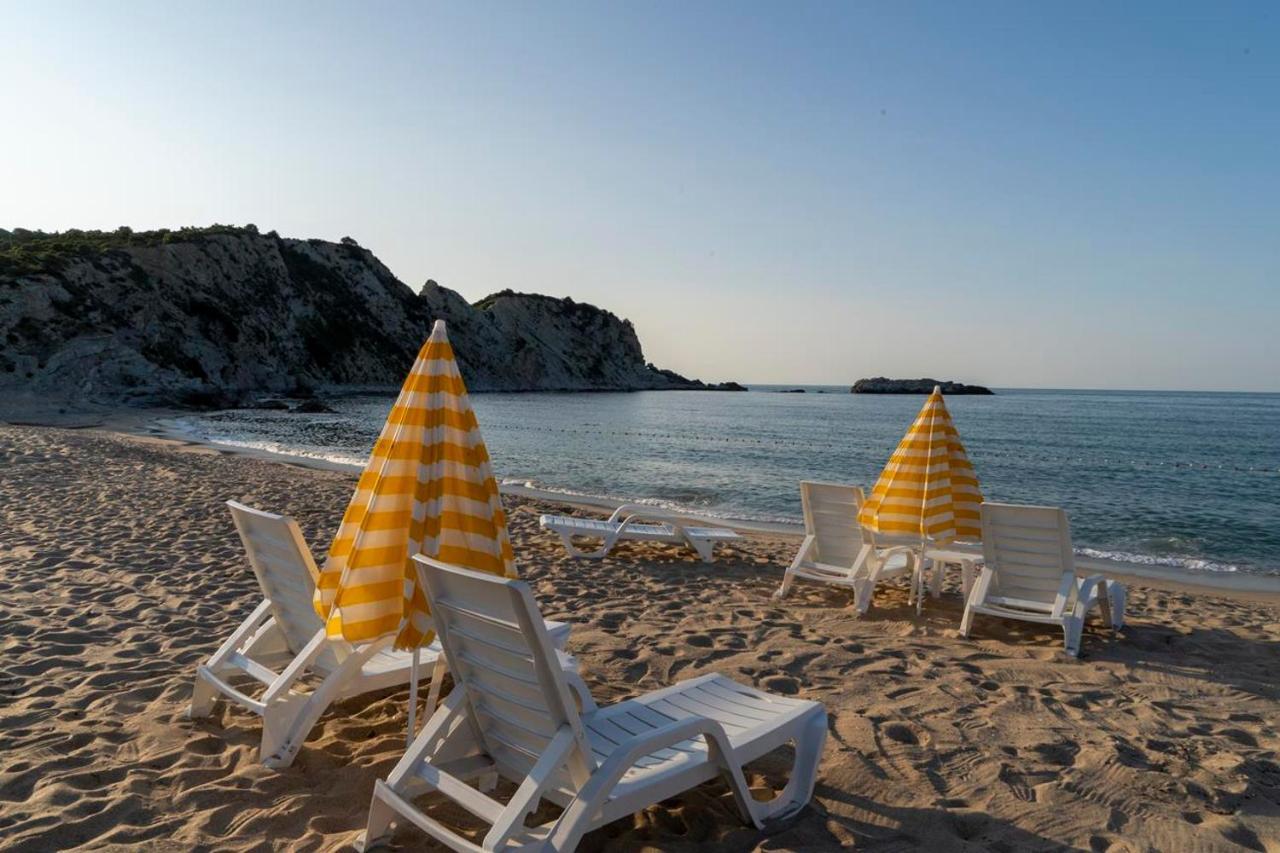 Karacakoy Mad Sea Beach Hotel מראה חיצוני תמונה